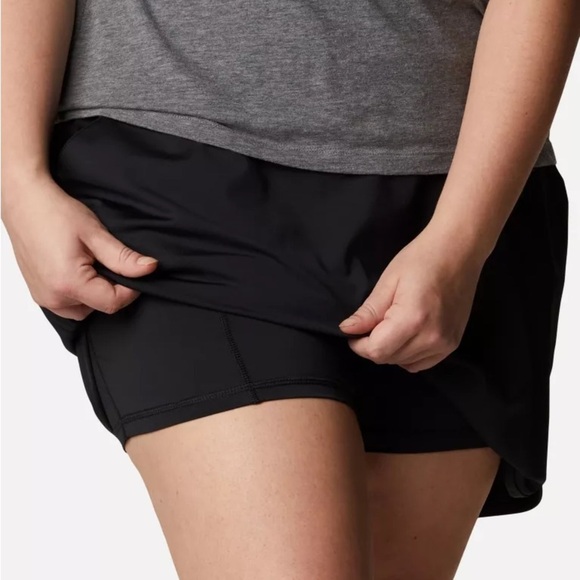 NWT Columbia Women's Black Skort - Picture 3 of 15